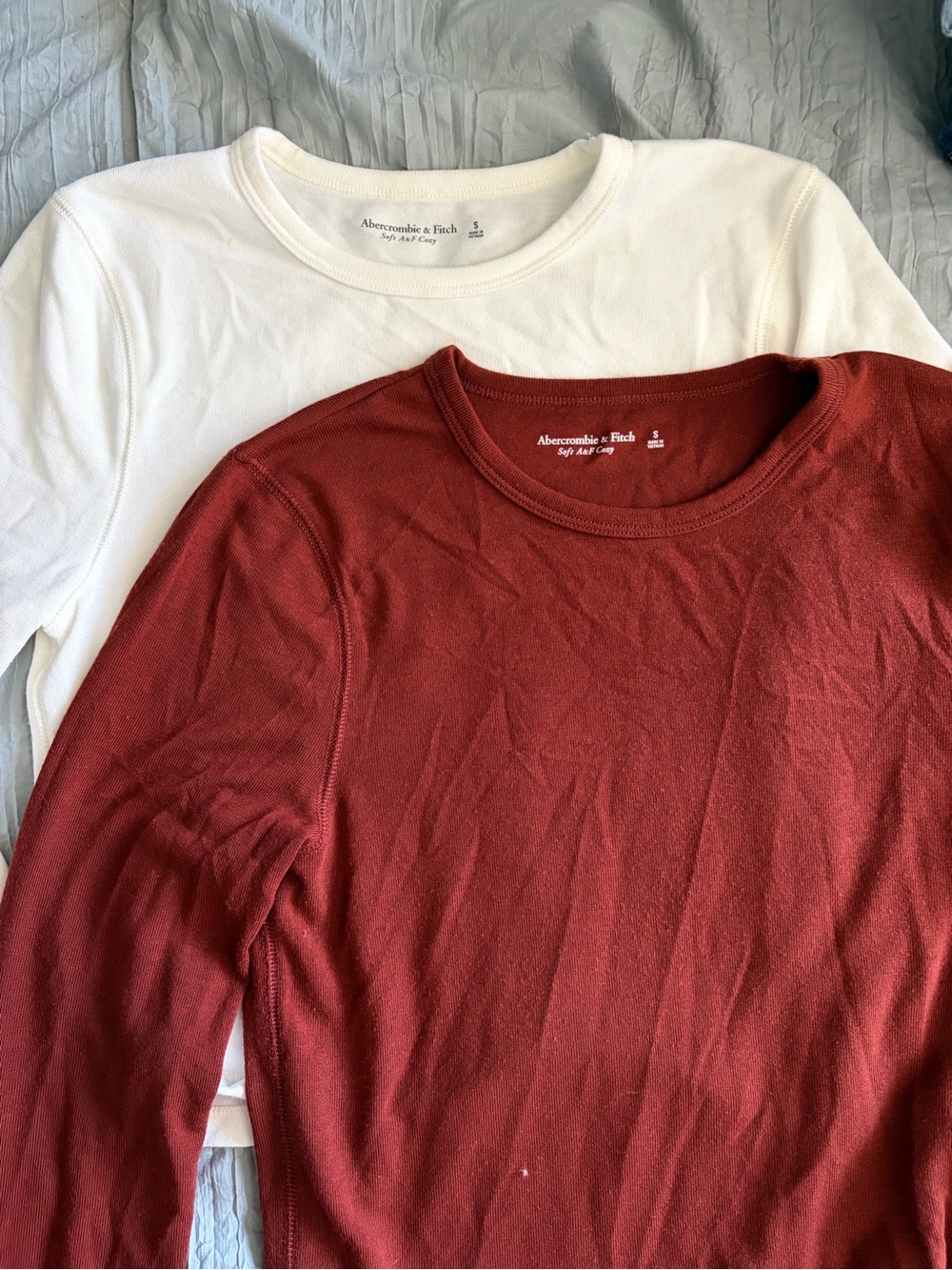 Abercrombie & Fitch Crew Neck Long Sleeve Tops - White & Brick Red